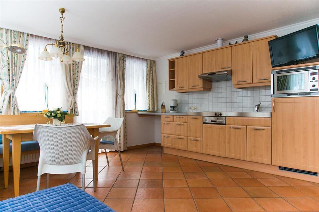 Hotel Haus Angela Sankt Jakob in Defereggen Camera foto
